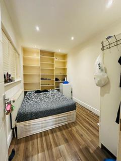 undefined, St. Marys Crescent, London NW4