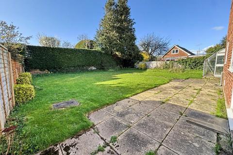 undefined, Abbotts Barton