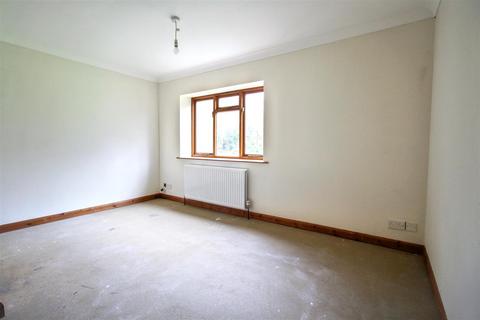 4 bedroom detached bungalow for sale, Blacksmiths Lane, Erpingham
