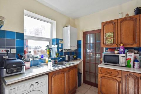 undefined, St. James Avenue, Farnham, Surrey, GU9