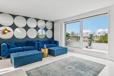 undefined, Elgin Crescent, London W11
