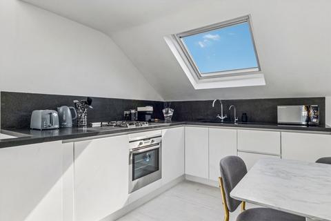 undefined, Elgin Crescent, London W11