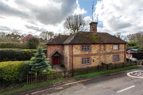 3 bedroom semi-detached house for sale, Coles Lane, Ockley, Dorking, Surrey, RH5