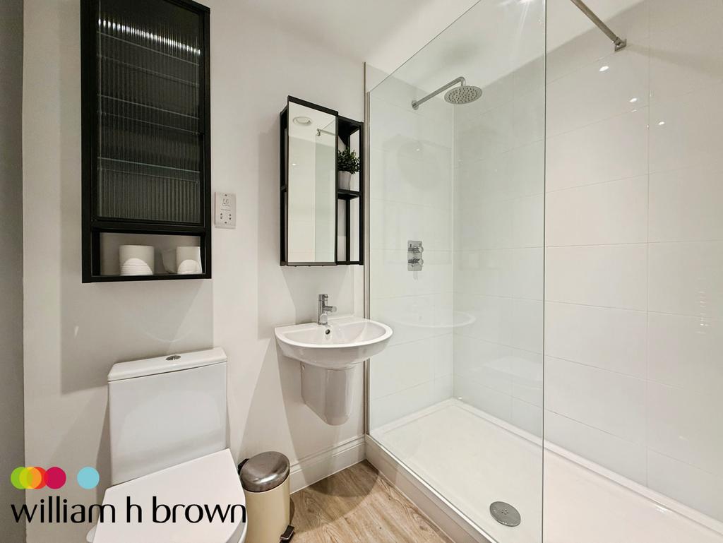 En-suite Bathroom
