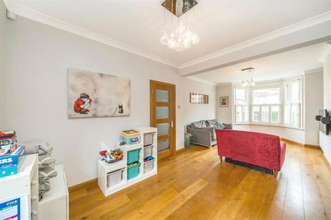 undefined, Blackheath Vale, London SE3