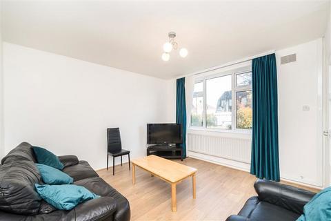 undefined, Restons Crescent, London SE9