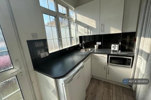 undefined, Brent St, London, NW4