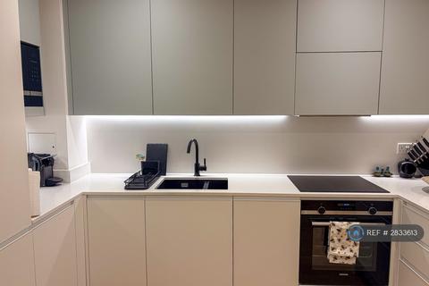 1 bedroom flat to rent, Hive House, London, TW8