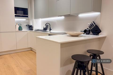 1 bedroom flat to rent, Hive House, London, TW8
