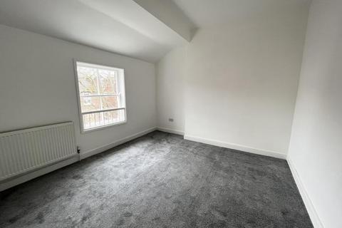 2 bedroom apartment to rent, Mannering Road, Liverpool, L17