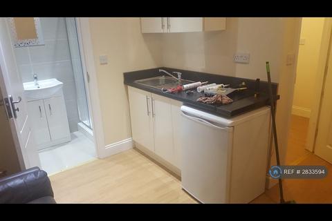 undefined, Chatsworth Crescent, Hounslow, TW3