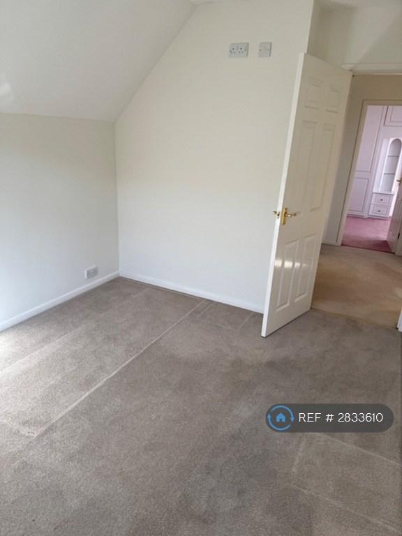 Upstairs Bedroom 1