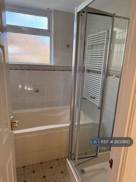 Upstairs Bathroom