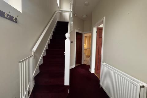 4 bedroom semi-detached house to rent, Holland Street, Liverpool, L7