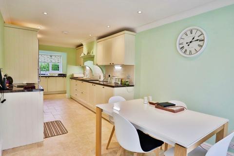 3 bedroom detached bungalow for sale, The Bowling Green, Truro TR2