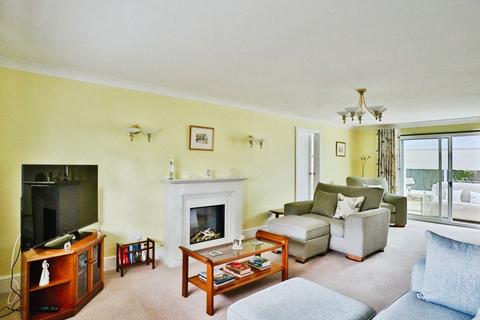 3 bedroom detached bungalow for sale, The Bowling Green, Truro TR2