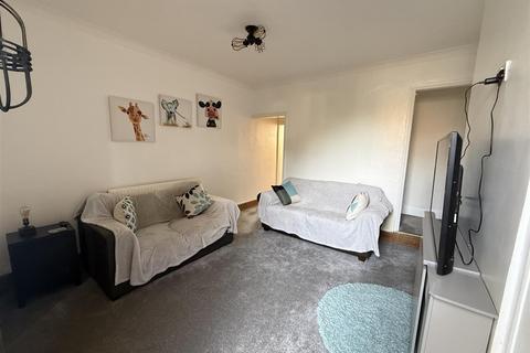 3 bedroom terraced house for sale, Wetmore Road, Burton-On-Trent DE14
