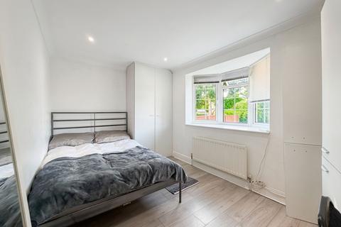 undefined, Belgrave Mews, Uxbridge, UB8