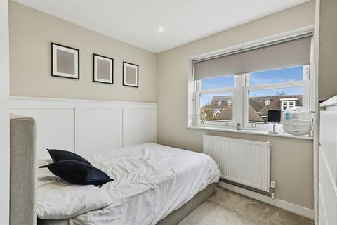 undefined, London Road, Sutton SM3