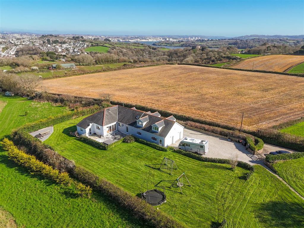 Parry Tor Villa Photos-50.jpg