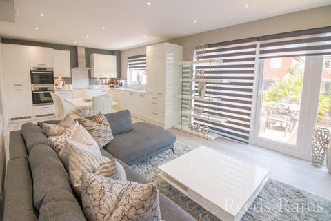 undefined, Leamington Road, Ellesmere Port CH66