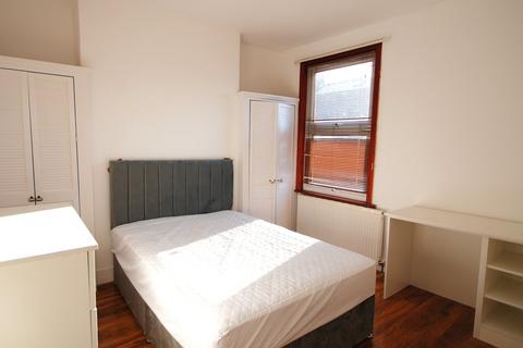 undefined, Shenley Road, London SE5