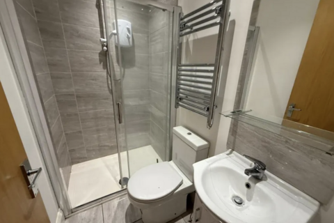 undefined, The Mall, London, London, W5