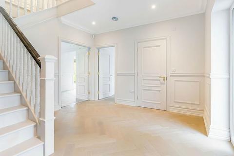 5 bedroom detached house for sale, Deerhurst Place, East Sussex TN22