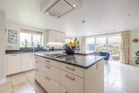 4 bedroom barn conversion for sale, Minerva Way, Beaconsfield HP9