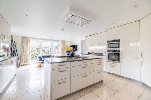 4 bedroom barn conversion for sale, Minerva Way, Beaconsfield HP9