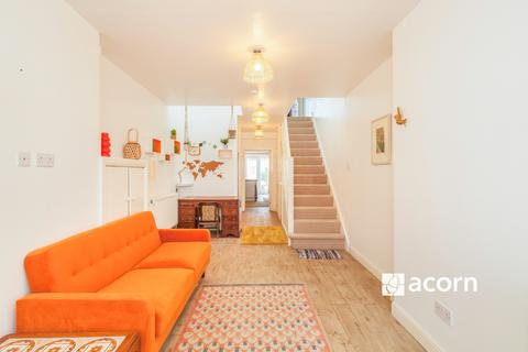 3 bedroom terraced house to rent, Knowles Hill Crescent London, SE13