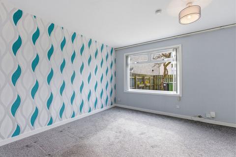 3 bedroom end of terrace house for sale, Aytoun Drive, Erskine, PA8