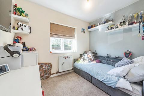 undefined, Mapledurham Drive, Purley on Thames, Reading, RG8