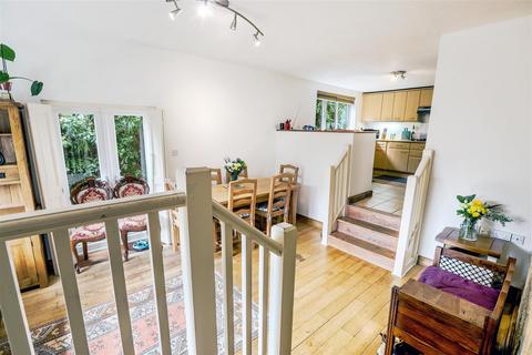 5 bedroom semi-detached house for sale, Roebuck Close, Royal Wootton Bassett