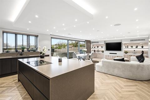undefined, Hillcrest Road, Loughton, Essex, IG10