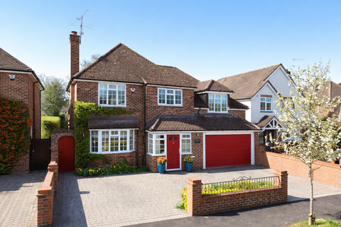 undefined, Mayford, Woking GU22