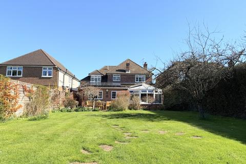undefined, Mayford, Woking GU22