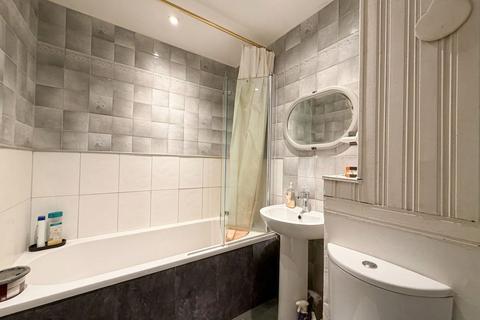 undefined, St. Clement Close, Uxbridge, UB8