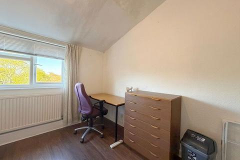undefined, St. Clement Close, Uxbridge, UB8