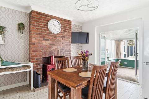 undefined, Leeds LS25