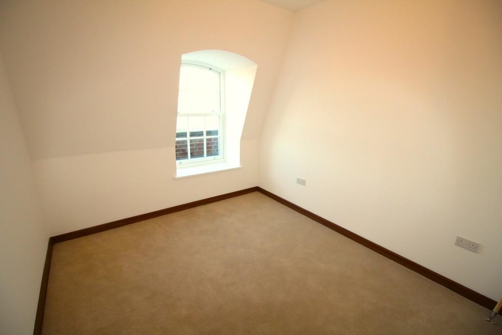 11 Denmark bed 2