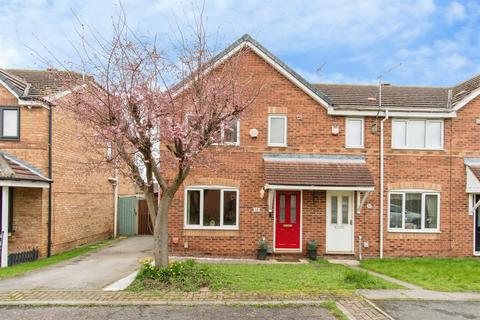 3 bedroom end of terrace house for sale, Coleridge Way, Pontefract