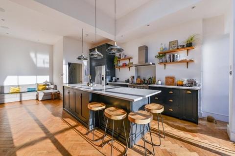 5 bedroom semi-detached house for sale, Hardinge Road, London, NW10