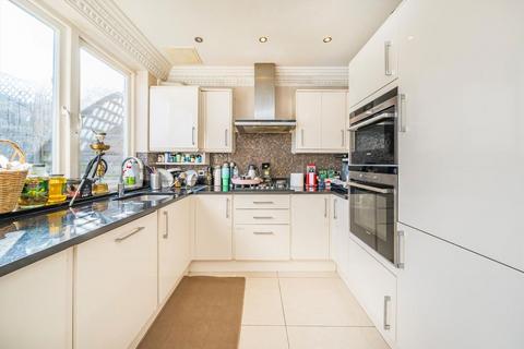 undefined, Hodder Drive, Greenford UB6