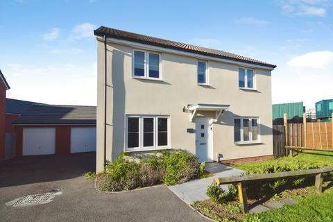 4 bedroom detached house for sale, Nero Close, Somerset TA6