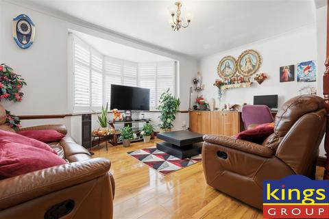 4 bedroom semi-detached house for sale, Giffard Road, Edmonton, N18