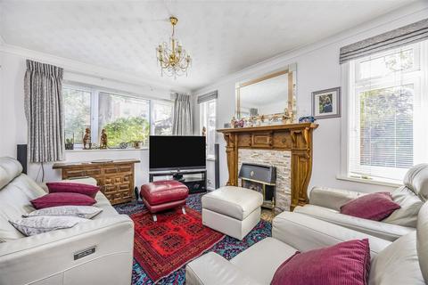 13 bedroom detached house for sale, St. Johns Road, Bournemouth