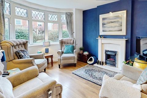 4 bedroom detached house for sale, Hewlett Road, Cheltenham