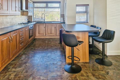 undefined, Tinshill Road, Leeds LS16