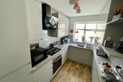 4 bedroom detached bungalow for sale, Dingley Road, Oakdale